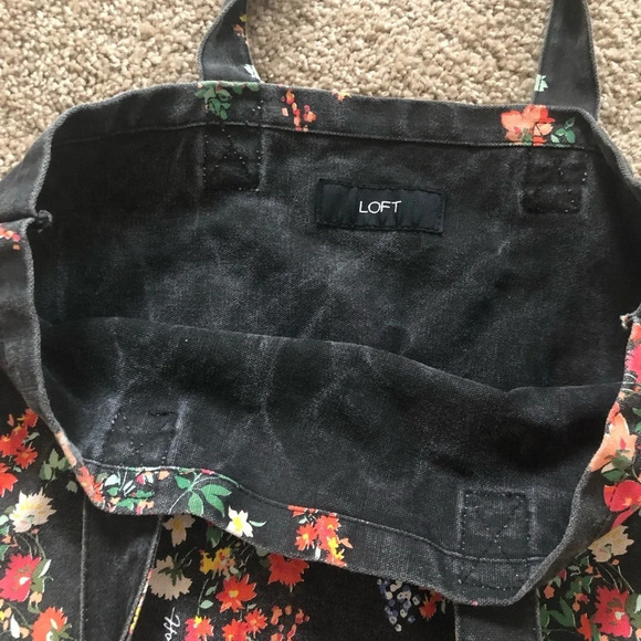 Loft Floral Tote Bag - Picture 4 of 7
